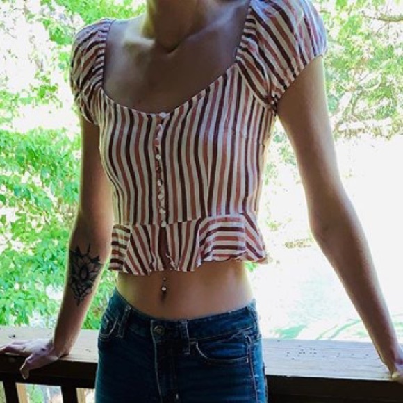 F21 crop top - Picture 2 of 3